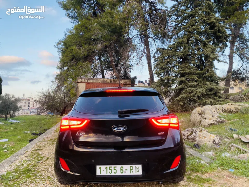 هونداي i30 فل اوتمات2013 فل فل اضافات  والفحص نخب النخب الله يبارك لصاحب النصيب