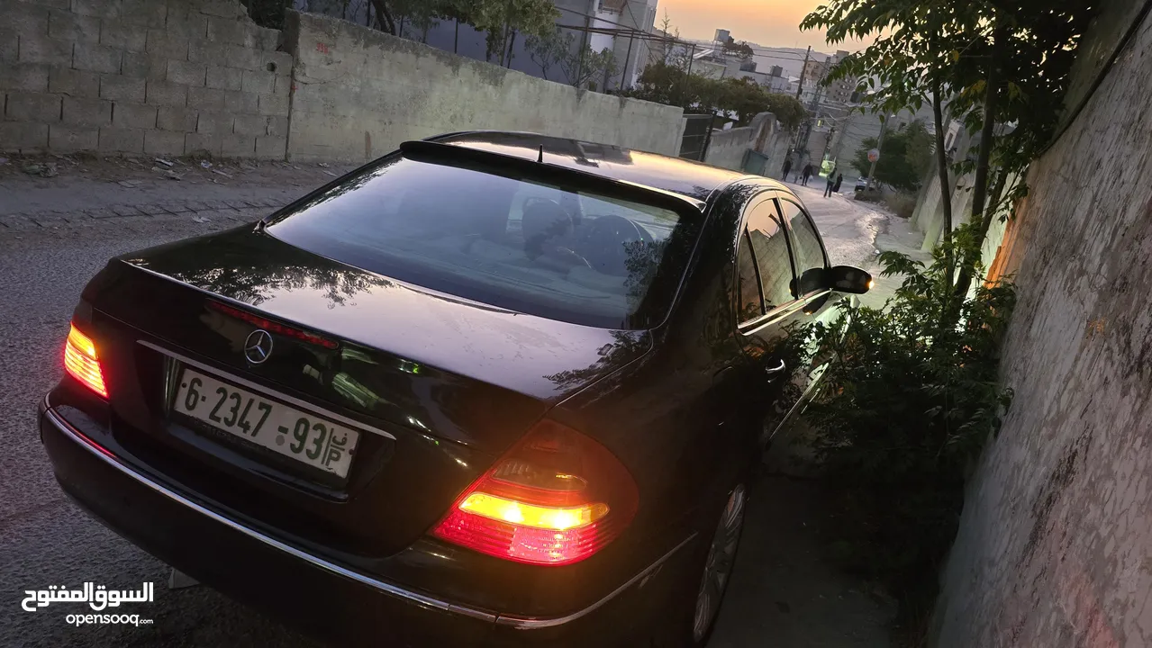 مرسيدس w211 2005