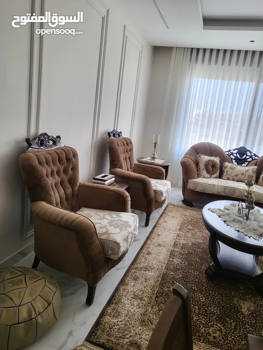 طقم كنب كلاسيكي فاااخر جدا خشب بلوط وزان استعمال خفيف