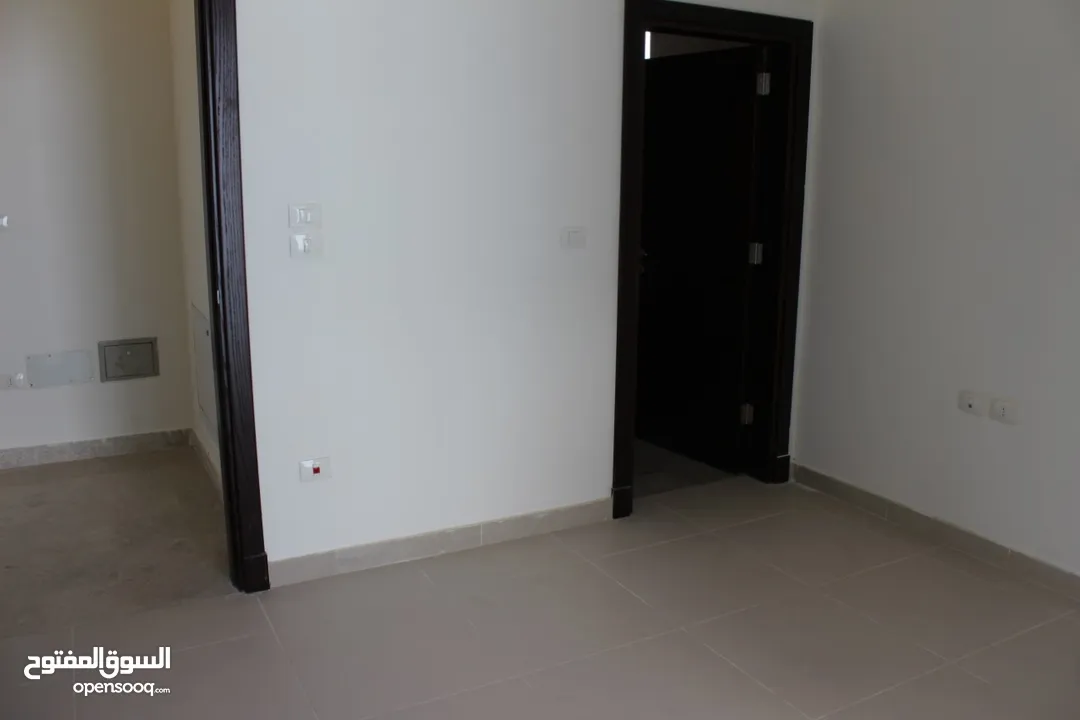 شقة غير مفروشة للإيجار 180م2 ( Property 11316 )-175081081