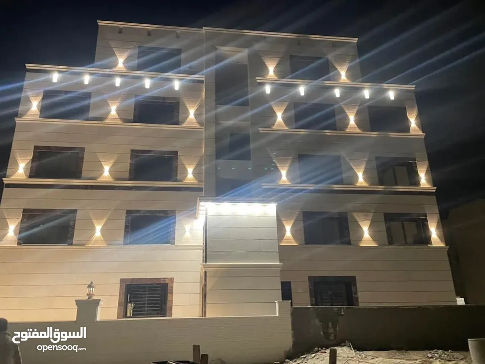 شقق فاخرة للبيع