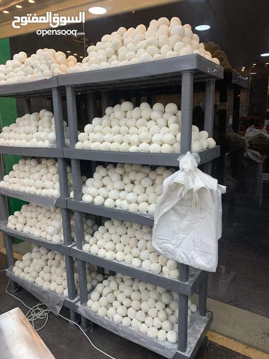 رفوف بلاستيك الحل البديل والمثالي عن الرفوف الخشب والحديد