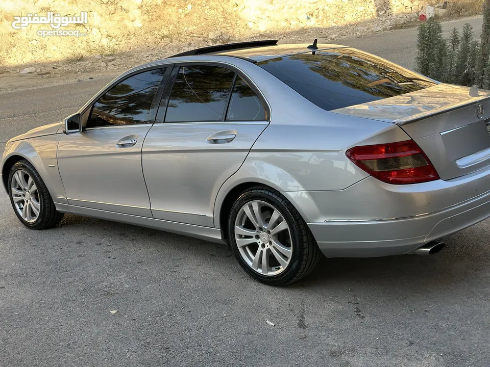 مرسيدس c200