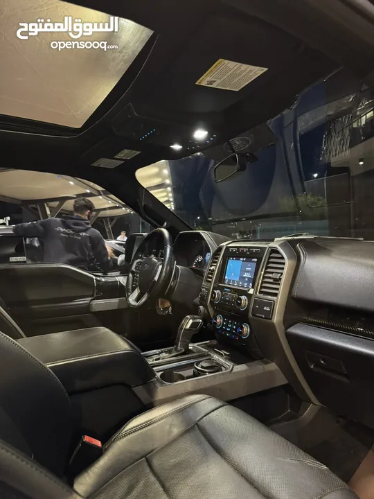 Ford F150 raptor 2018 clean Tittle color black 3.500cc v6 twin turbo eco boost super cab .