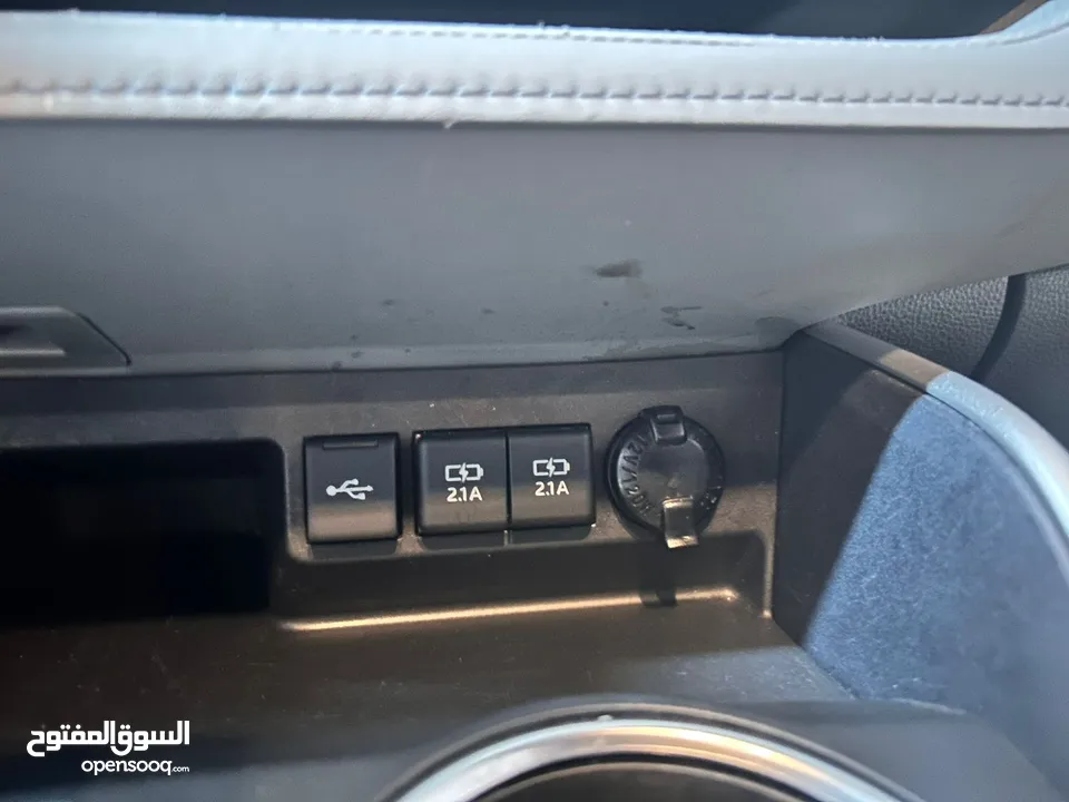 Toyota highlander بحاله الوكاله