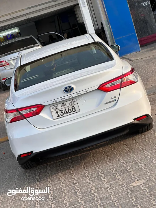 TOYOTA CAMRY HYBRID