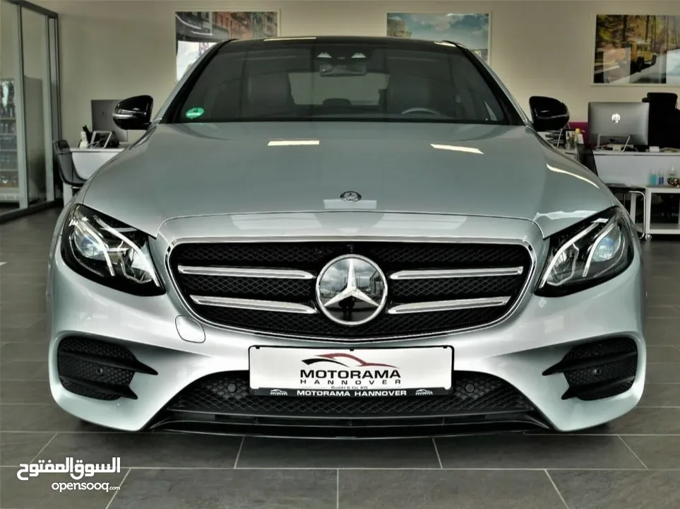 Mercedes Benz E200 model 2017AMG NIGHTPAKET