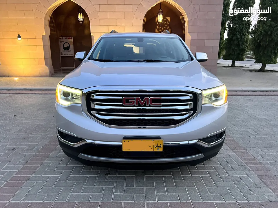 GMC Acadia 2019 Oman car خليجي وكاله عمان