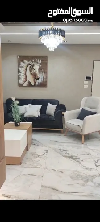 شقة مفروشة للإيجار – الماصيون قرب مطعم بحري