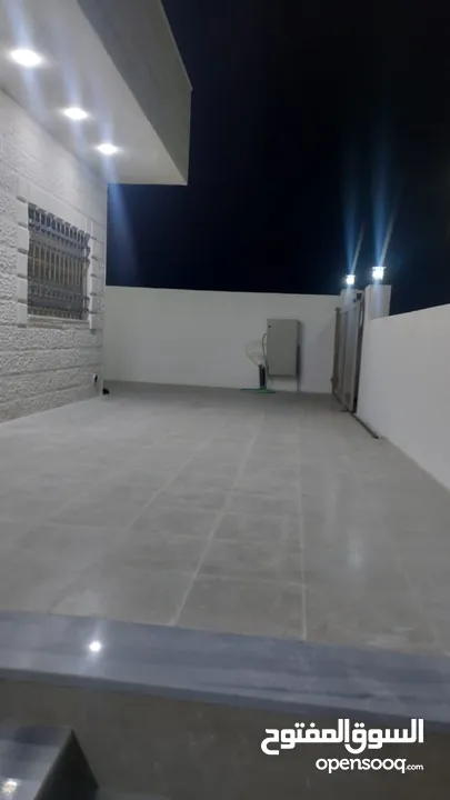 شقق فاخر للبيع