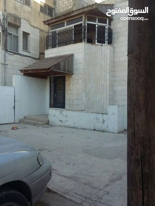 بيت 3 طوابق دوبلكس للبيع