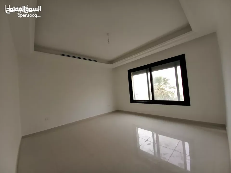 شقه طابقيه فاخره في اجمل مناطق الرابيه ( Property ID : 30296 )