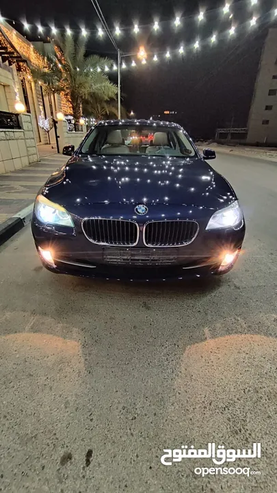 بي ام 523 محرك 2500 220 حصان بدون حوادث سياره بحاله ممتازة بسعر مميز للبدل او للبيع
