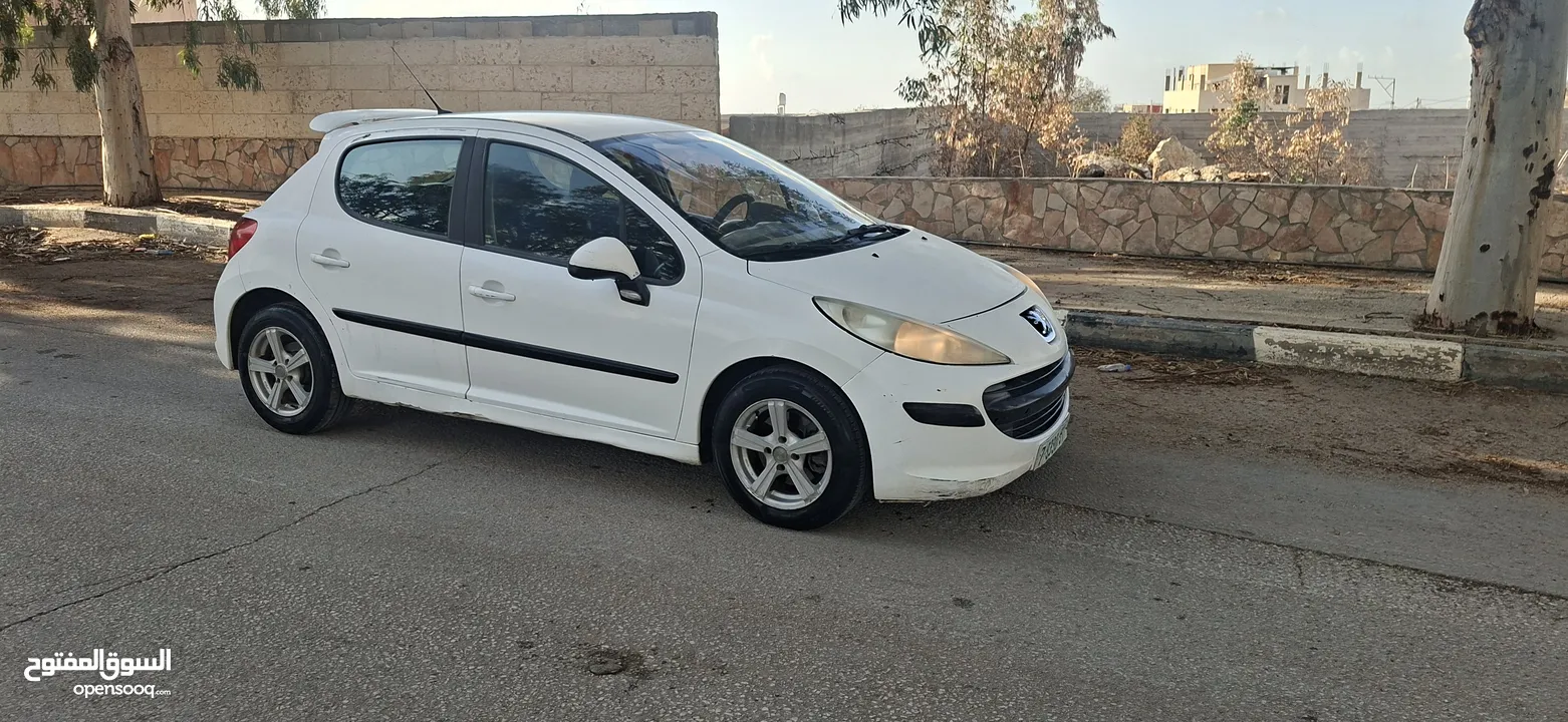 بيجو 207موديل 2009_اتومتيك _ماتور 1600-بنزين اصل برايفت _فحص الف صلاة النبي نظيفة من الاخر