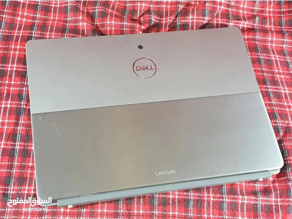 Dell Latitude 7200 2-in-1 tablet w