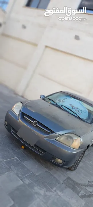 كيا ريو 2001