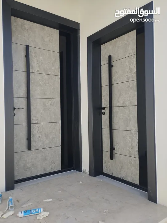 cast aluminum and full fiber door