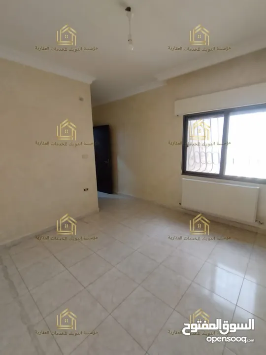 شقة مع روف منفصل بإطلالــــه مميزة