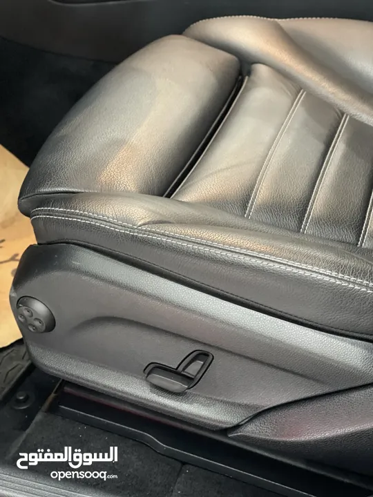 مرسيدس glc300e //AMG فل اضافات وارد الماني فحص نخب سعر مميز
