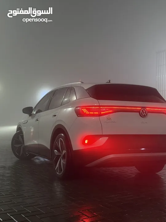 Volkswagen ID.4 Crozz Pure+ ترخيص جديد سنه كاملة + فحص كامل + ممشى قليل