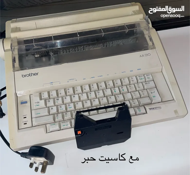 3 آلات طابعة يدوية وواحدة كهرباء . الاسعار والتفاصيل في الوصف.