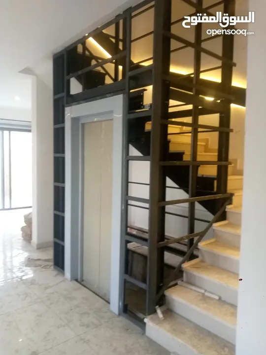 صيانة وتركيب كافة انواع المصاعد الكهربائية Elevators and Lift Services