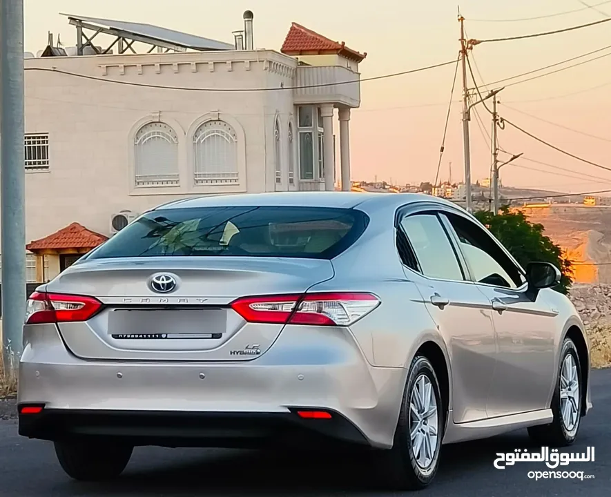 تويوتا كامري 2019 هايبرد بسعر مغري