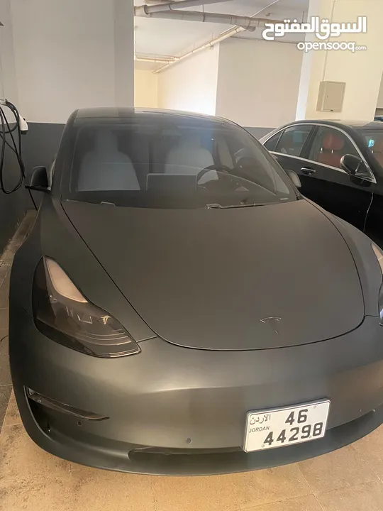 Tesla Model 3 Long Range AWD 2021 Black Exterior White Interior