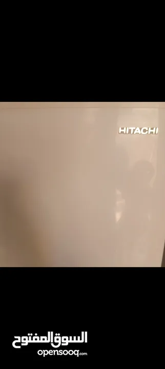 ثلاجه هتاشي لون ابيض مستعمل