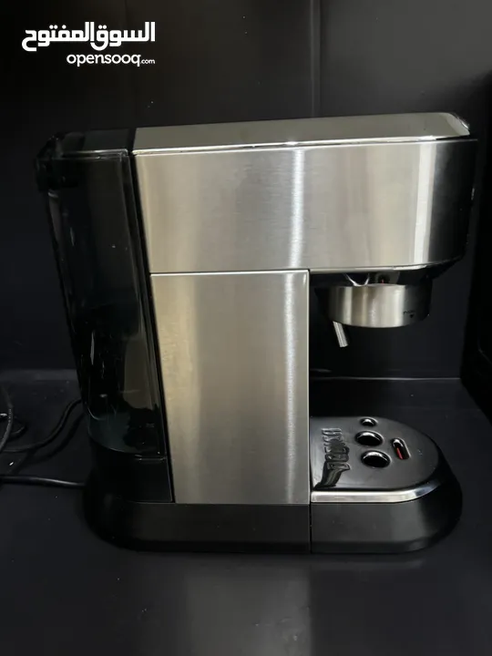 Delonghi dedica ec685 espresso machine