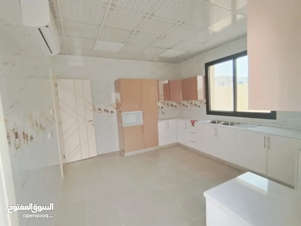 *$N*فيلا  بالزاهيه ناصيه للبيع 4 غرف *Villa in Al Zahia corner for sale, 4 rooms  Villa in Al Zahia