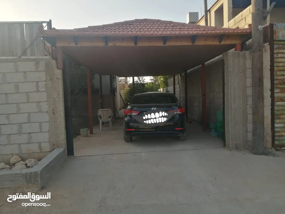 بيت للبيع مساحة الارض، الضليل 500 متر على شارعين ..