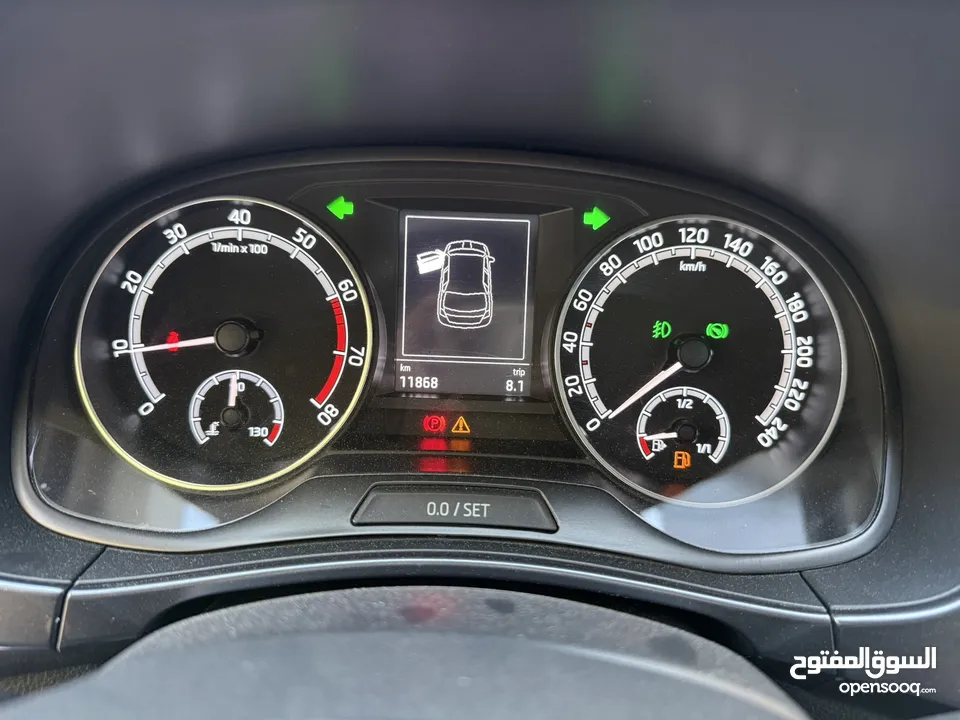 سكودا فابيا ترخيص 2021 محرك 1000 بنزين اوتوماتيك 105 حصان