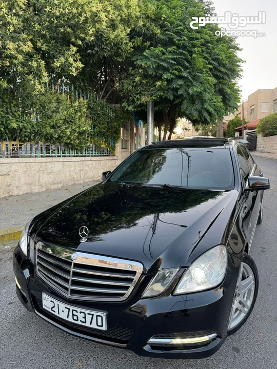 مرسيدس E200  cgi فل كامل عداد قليل  افنجارد فحص كامل  افنجارد بانوراما بسعر مغري