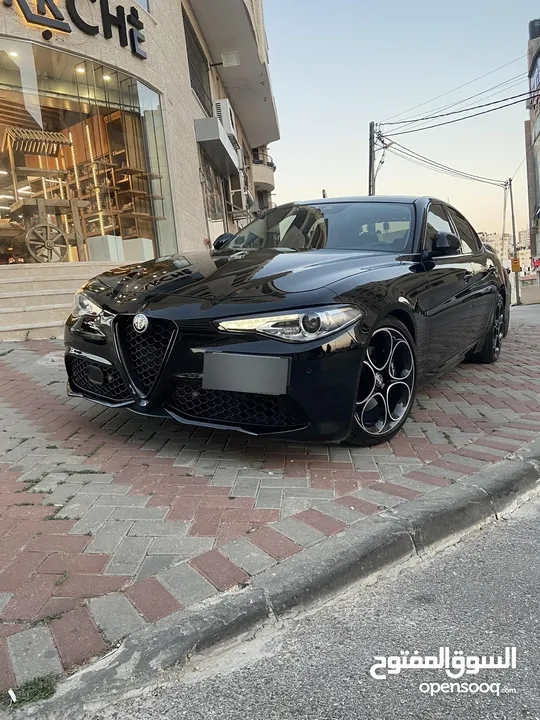 الفا روميو جولييا 2020