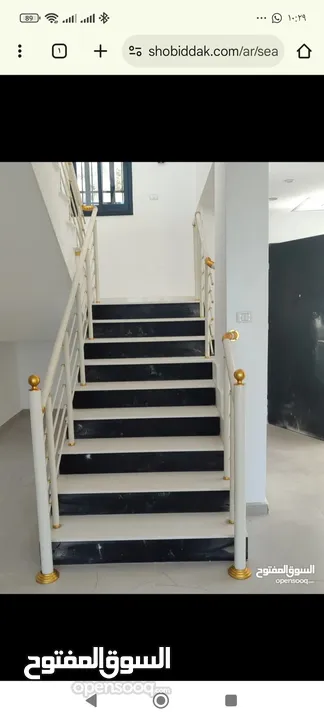 بيت جديد غير مسكون مكون من ثلاث طوابق في المزرعه الغربيه بالقرب من شركة النزيه للبلاط