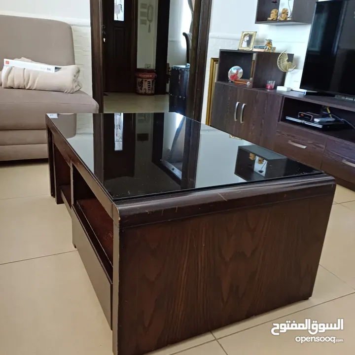 طاولات بحاله الوكاله