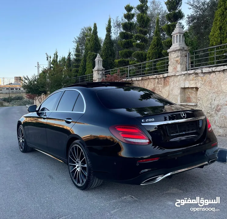 مرسيدس بنز E200 AMG