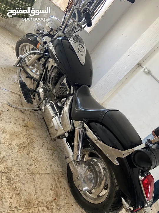 Honda vtx1300cc دراجة هوندا  vtx 1300cc كلاسيك