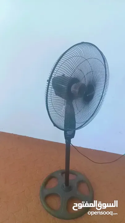 مروحه ستاند  شغاله ما شاء الله عليها