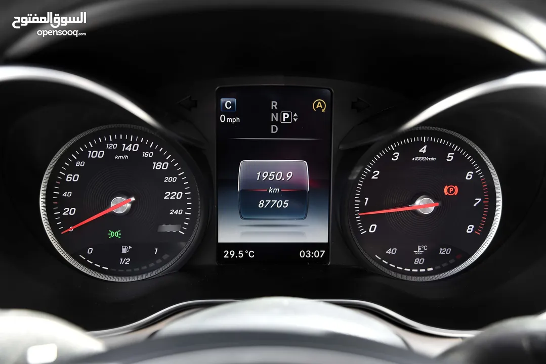 مرسيدس سي كلاس 180 بحالة الوكالة Mercedes C180 2015
