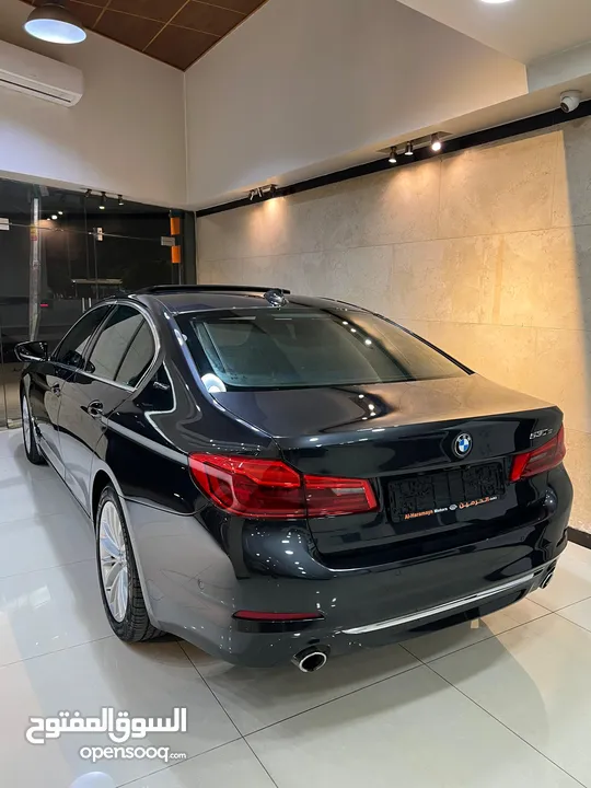 BMW 530e 2019 وارد الشركه مالك اول فحص كامل فل كامل اعلى تصنيف