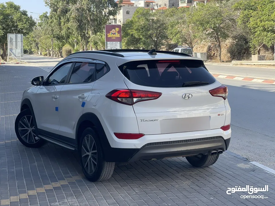 هونداي توسان 2016/15 فل الفل بوضع الشركة