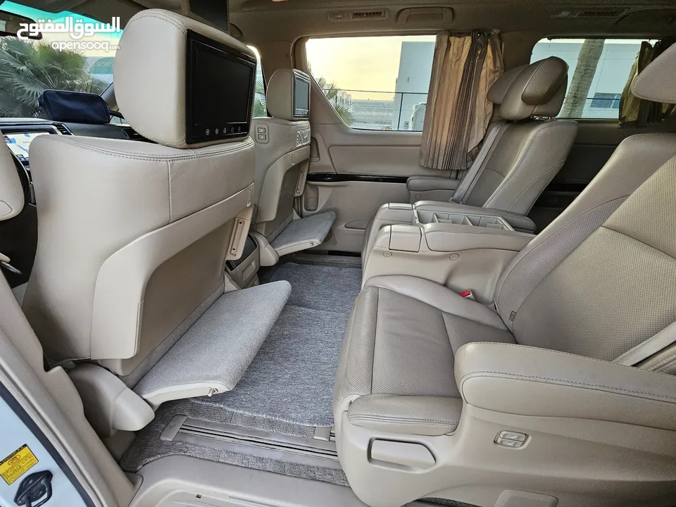 2015 Toyota Alphard V6 luxury edition