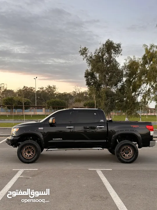 2010 Tundra Platinum اقرا لوصف