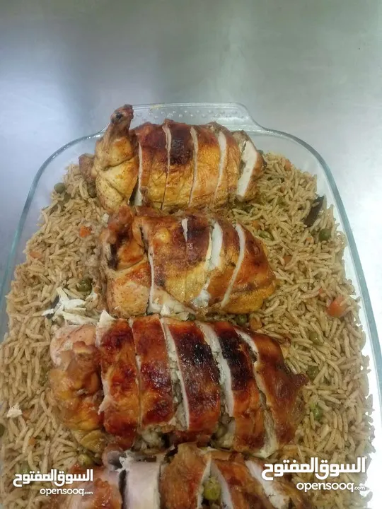 شيف طباخ شرقي وغربي وسلطات ابحث عن عمل خبره اكثر من 15سنه في فندق القدس وفندق جراند بلاس عمان
