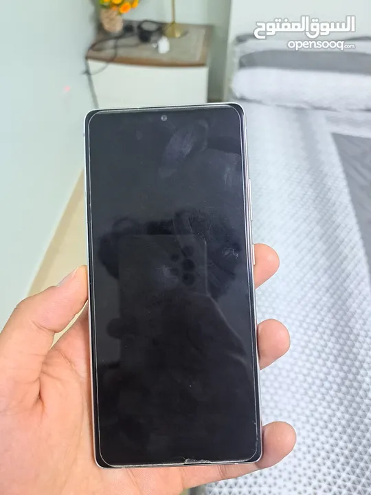 Samsung s10 lite 8gb ram/128gb storage