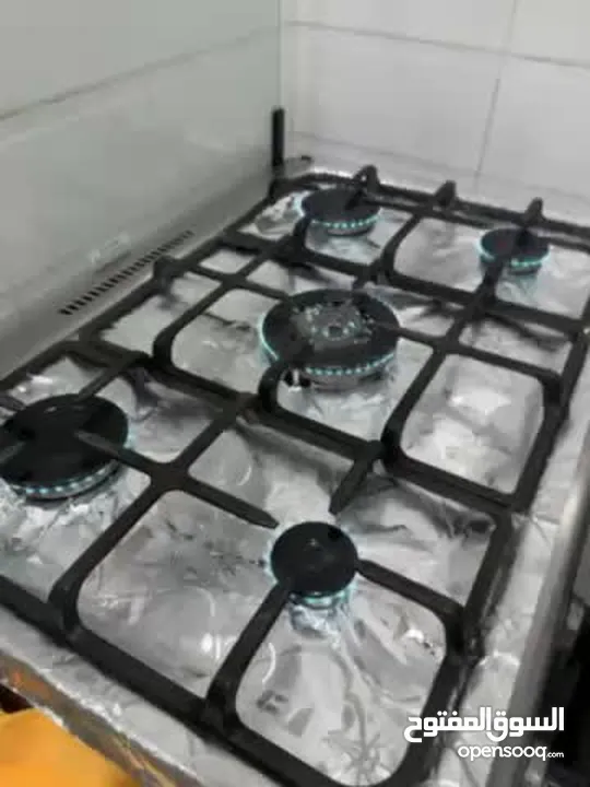 5 burners Gas Stove + Oven. Super general  prefect for dirty-kitchen extensive Ramadan Ifta Cooking