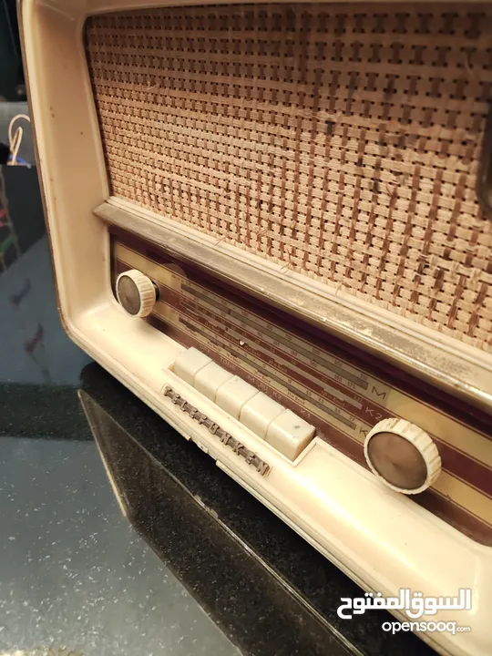 راديو تيليفونكن اتلانتا 7051w ، قديم جداً جداً