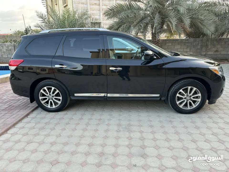 Nissan Pathfinder 2016 SL AWD Royal black نيسان باثفايندر 2016 اس ال فورويل اسود ملكي